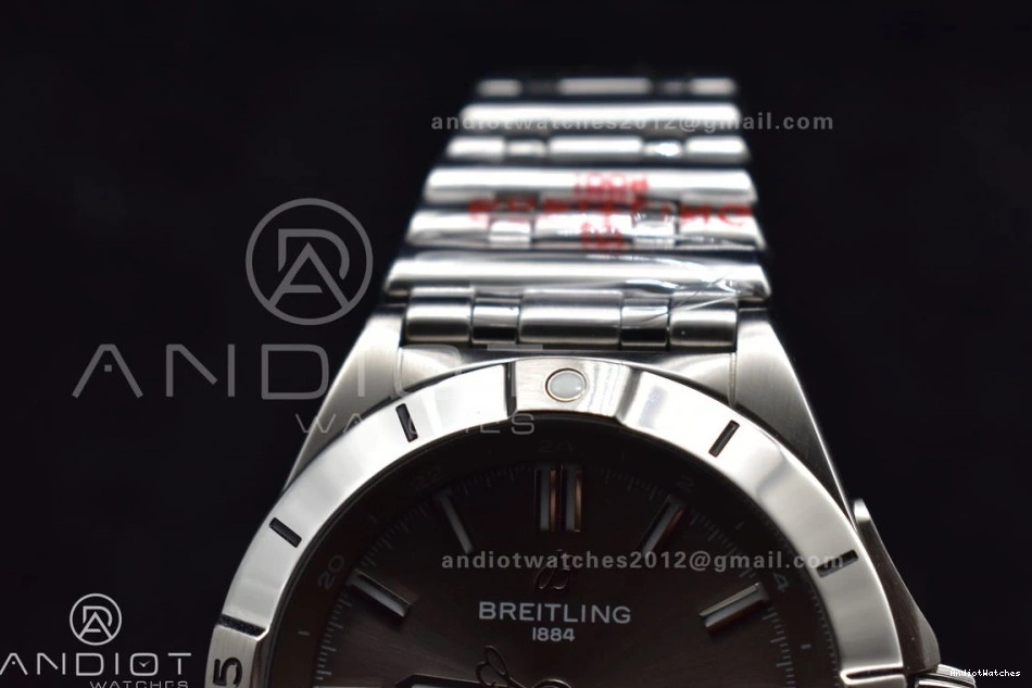 GMT Automatic BLS Chronomat on Dial 40mm Factory 1:1 Bracelet Grey Edition 529 Best A Breitling SS SoftTouch 1011
